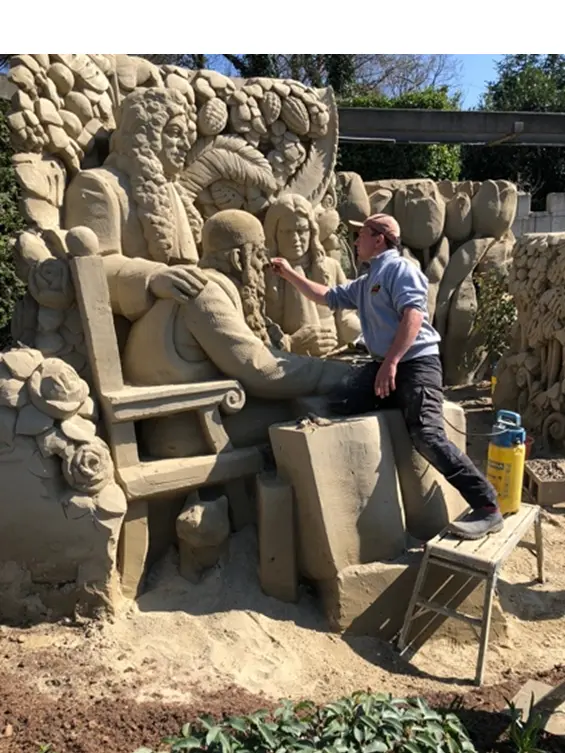 Zandsculpturen Garderen artiest